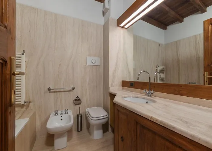 Guesthost - Foro Stylish And Appartement Rome